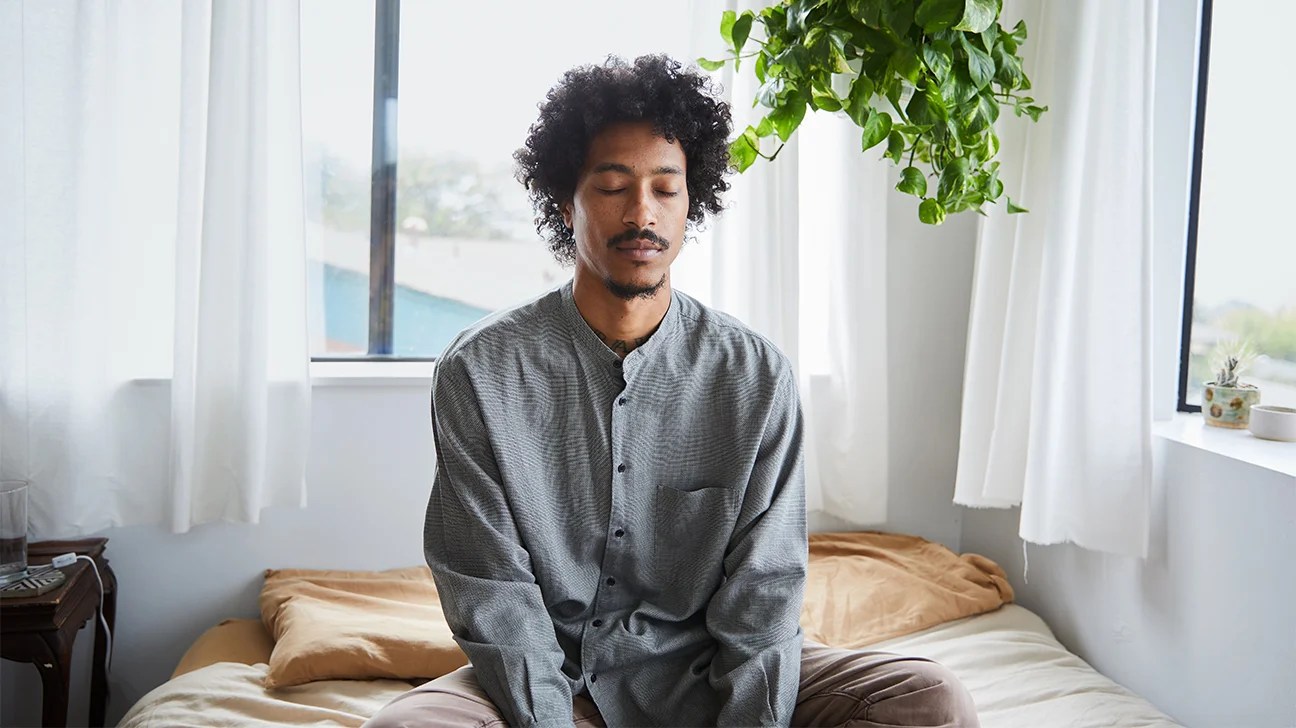 Smart Ways to Properly Sneeze: Effective Tips for Health in 2025
